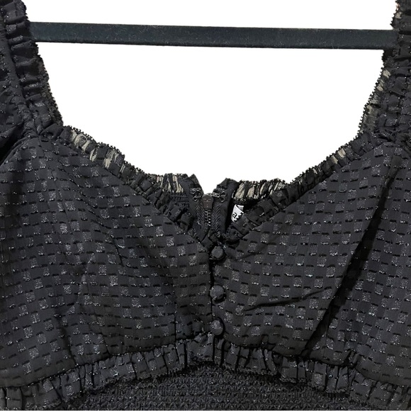 Alice + Olivia Rianna Puff Sleeve Smocked Crop Top in Black (L) - Picture 8 of 13